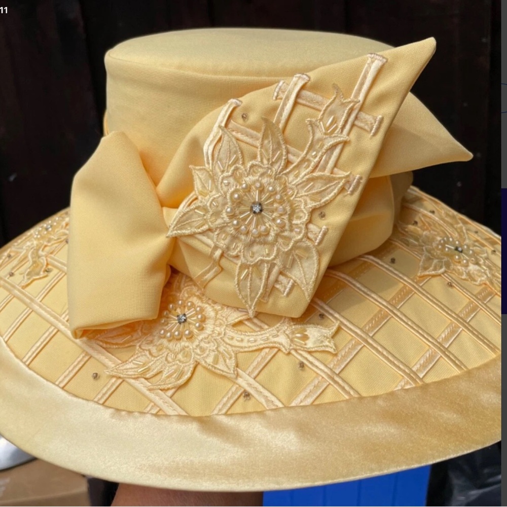 Elegant Ladies Yellow Embroidered/Rhinestone Church Hat